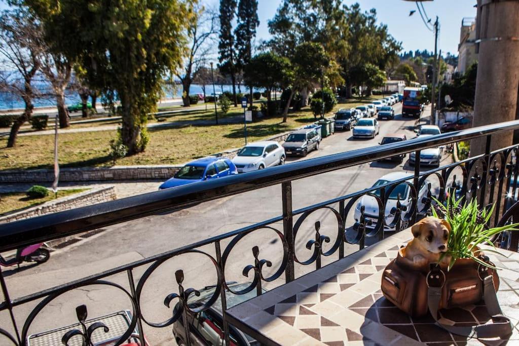 City Center, Sea View Apartment, Amelia! Anemomylos Zewnętrze zdjęcie